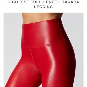 NWOT Carbon38 high rise Takara legging